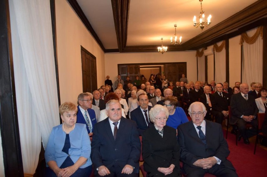 Złote Gody w Urzędzie Stanu Cywilnego Chodzież (ZDJĘCIA)