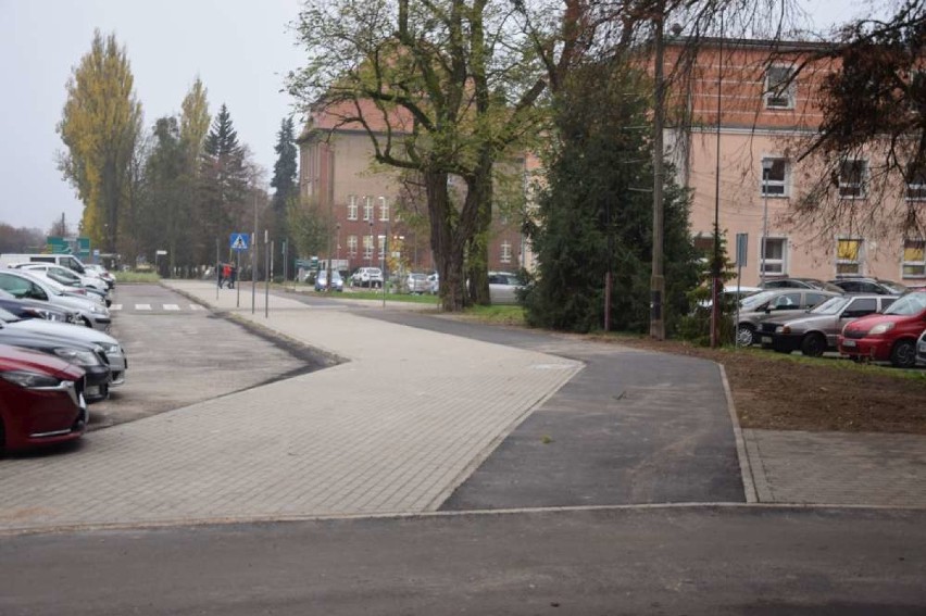 Przybyło dróg do rowerów w Wągrowcu. Wiele osób jednak jeździ łamiąc przepisy