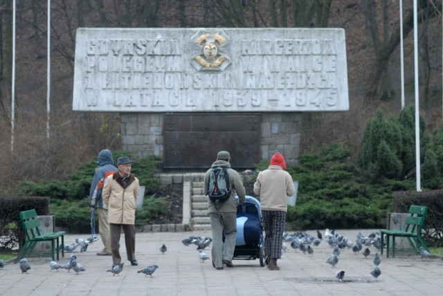 Pomnik Harcerzy w Gdyni wróci na pierwotne miejsce - na skwer Tajnego Hufca Harcerzy przy ul. Świętojańskiej