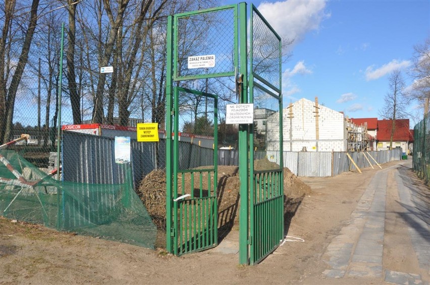 Budowa sali gimnastycznej w Borkowie zawieszona - wichura wyrządziła straty