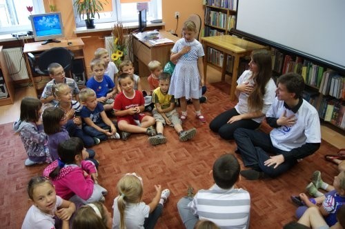 Bojanowo: Biblioteka z wakacyjnymi zajęciami. Dzieci uczyły się angielskiego [ZDJĘCIA]