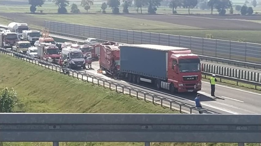 Śmiertelny wypadek na autostradzie A1 koło Frący ZDJĘCIA