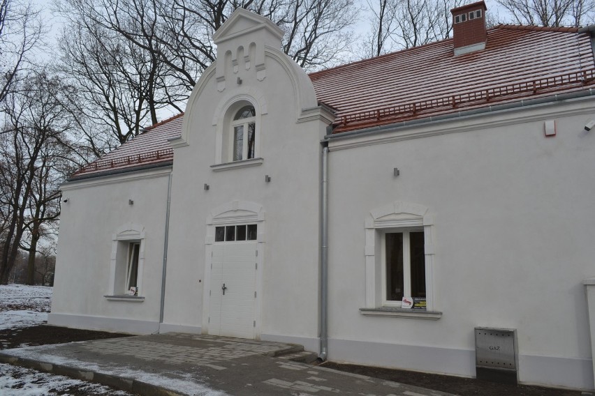 Tak budynek po dawnej siedzibie sanepidu w Mysłowicach...