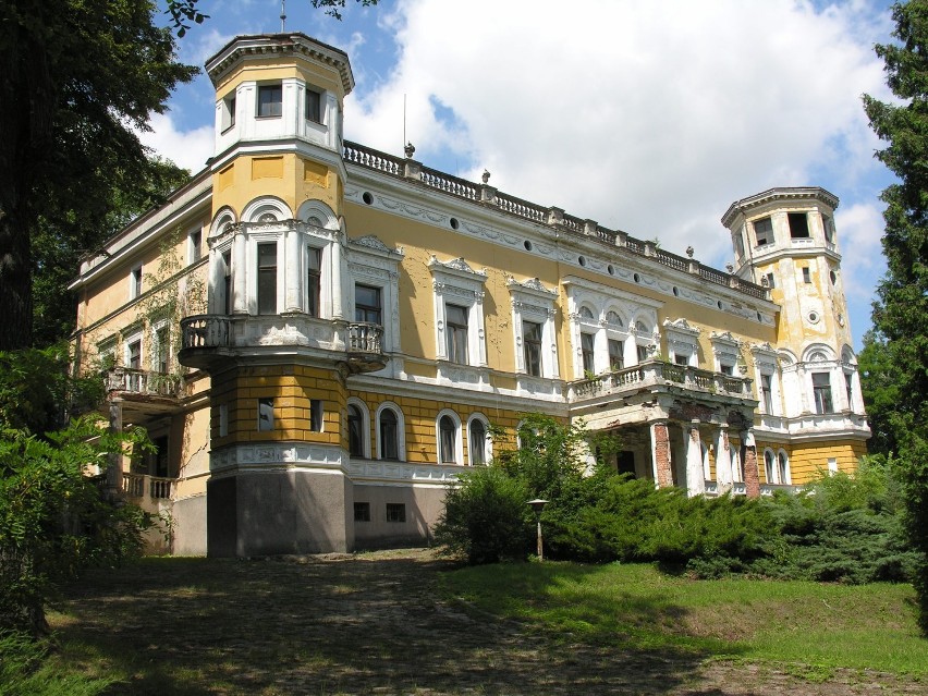 Pałac w Niechcicach (gm. Rozprza) wpisany do rejestru...