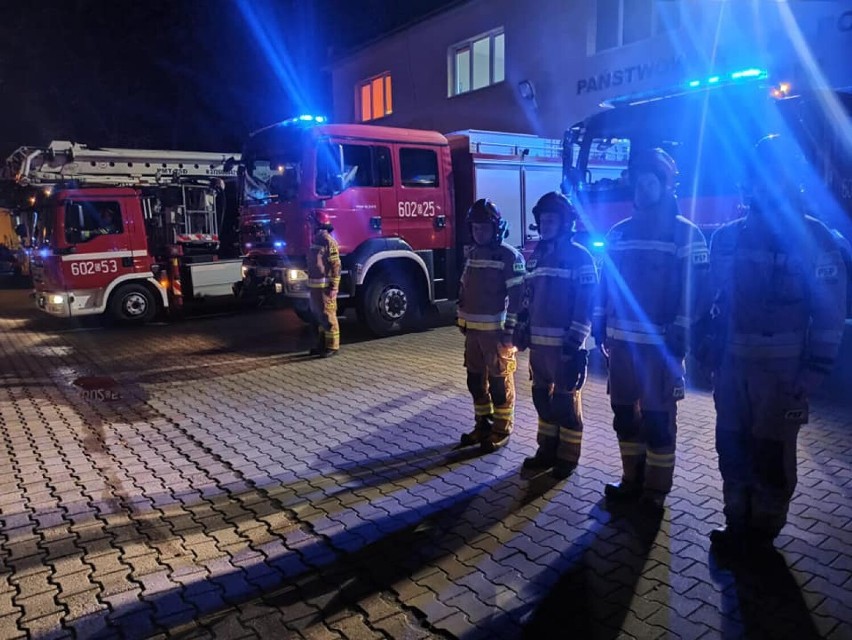 Strażacy ze Zgorzelca oddali hołd druhom z druhom OSP Czerników, którzy zginęli w wypadku [ZDJĘCIA]