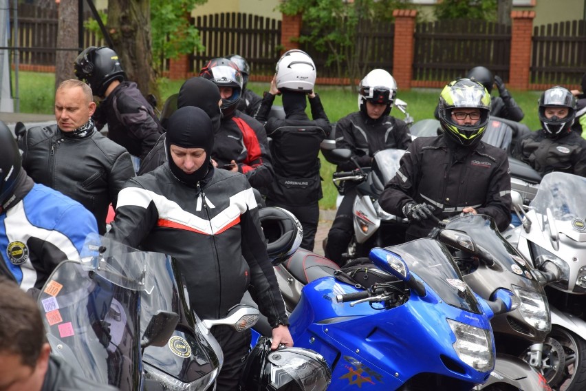 Motocykliści ze Szczecinka pojechali na pielgrzymkę do Skrzatusza [zdjęcia]