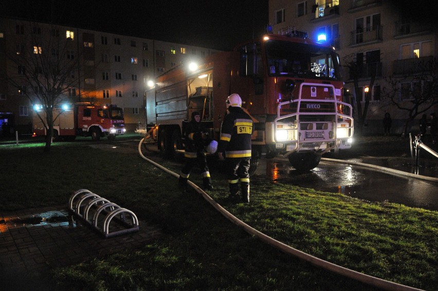 Groźny pożar wybuchł we wtorek, 8 stycznia, w bloku przy ul....