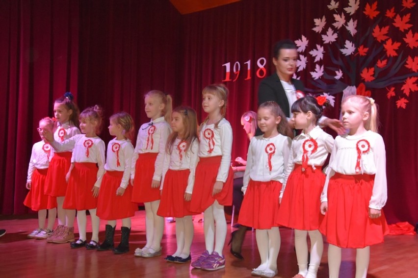 W sali widowiskowej odbył się Koncert Pieśni Patriotycznej