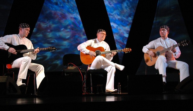 Balkan Strings Trio