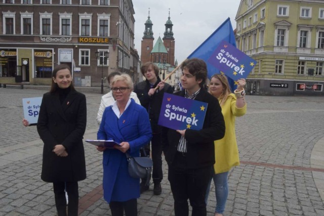 "Jedynka" Wiosny w wyborach do Parlamentu Europejskiego zbierała podpisy poparcia