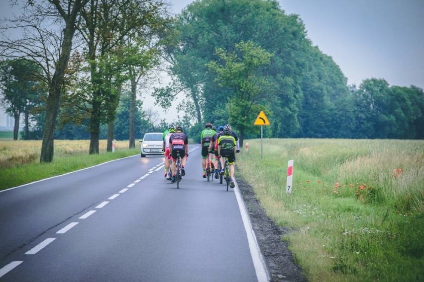 Przejechał 740 km rowerem dla Kubusia i Rogoźna