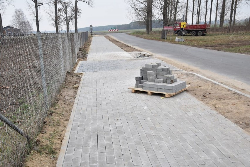 Prace związane z budową ścieżki Kaczory-Gliśnica trwają w najlepsze!