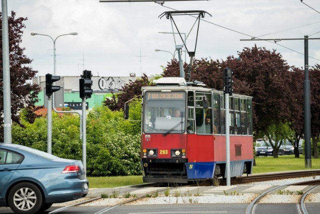 01.06.2021 bydgoszcz tramwaj linia 7 mzk komunikacja publiczna . fot: tomasz czachorowski/polska press