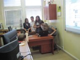 Uczniowie z Tychów uczą jak korzystać z internetu