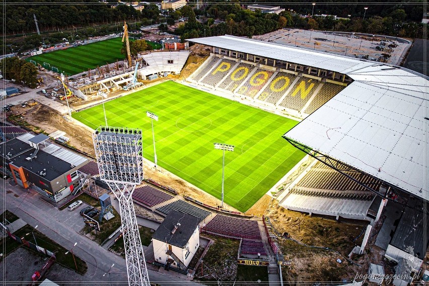 Powstają kolejne obiekty. Które stadiony w Polsce są w trakcie budowy?                                                     