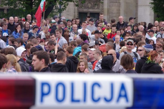 28 uczestników marszu, który w sobotę przeszedł ulicami stolicy, ...