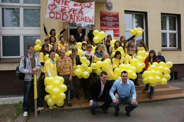 Nie bądź żyła, oddaj krew - apelowali wolontariusze DKMS w Pucku.