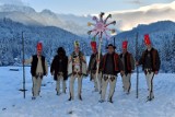 Zakopane. XIII festiwal Kolęd, Pastorałek i Pieśni Bożonarodzeniowych "Dobrze, ześ sie Jezu pod Giewontem zrodziył…". Wielkie kolędowanie 