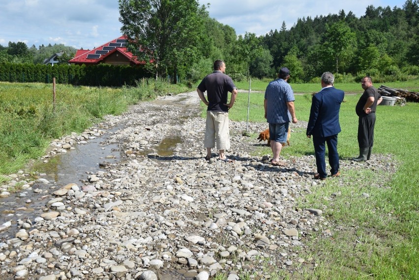 Stary Sącz. Ulewne deszcze uszkodziły 9 mostów i 21 kilometrów dróg