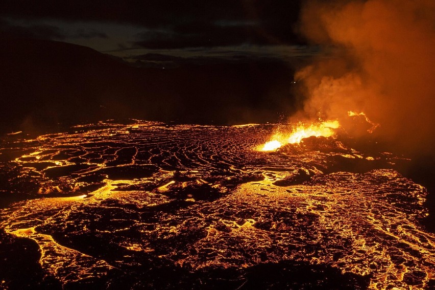 Erupcja wulkanu Fagradalsfjall jest stosunkowo niewielka....