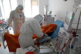 Niepokojąca dobowa liczba zgonów na koronawirusa w Polsce. Jak nasz kraj wypada na tle innych? Zobacz ranking