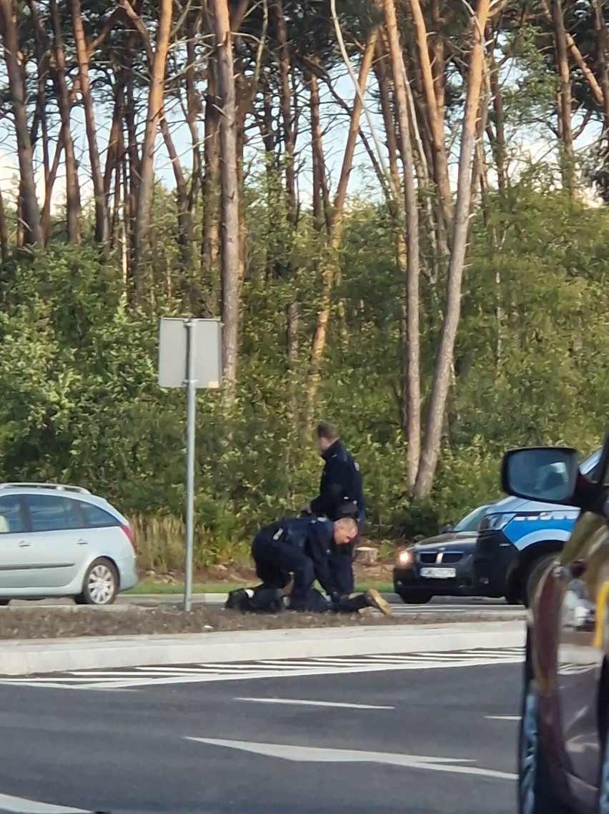 Akcja policji na alei Jana Pawła II we Włocławku