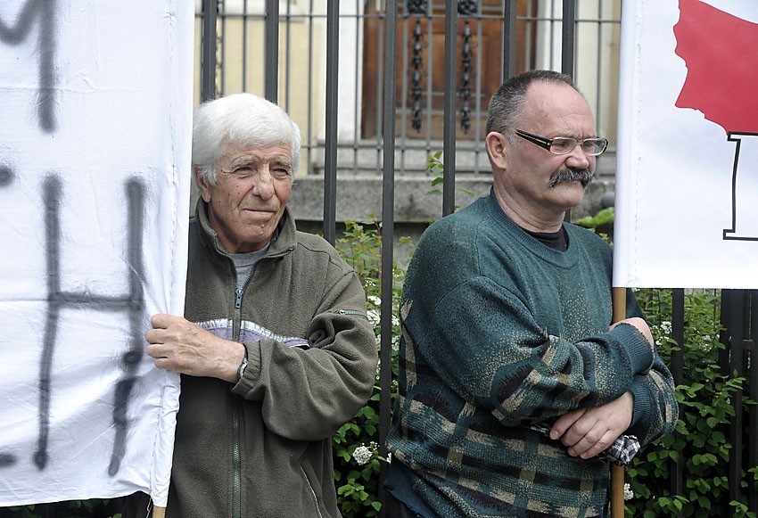 Gdańsk. Protest przeciwko wizycie Eryki Steinbech pod konsulatem Niemiec