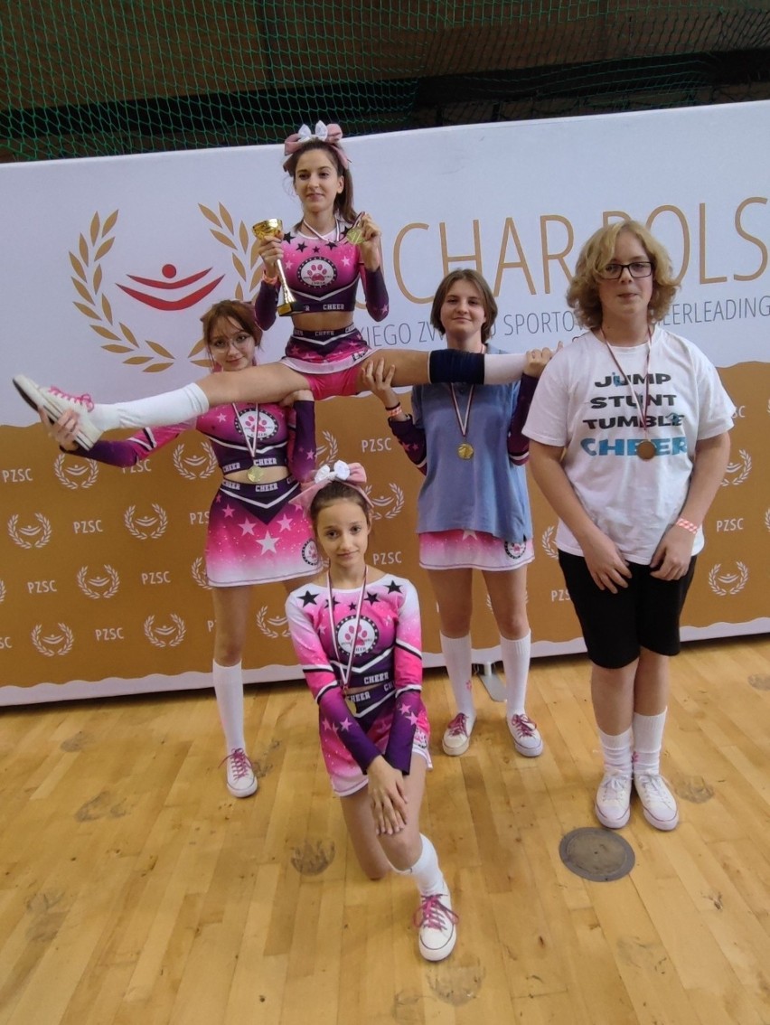 Cheerleaderki ze Staszowa najlepsze podczas Pucharu Polski (ZDJĘCIA)