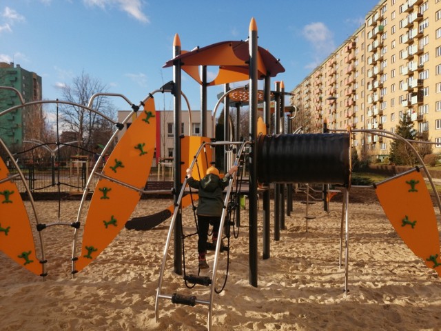 Nowy plac zabaw na osiedlu Krowodrza Górka jest już czynny.