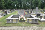 Katowice: IPN wyróżnił śląskiego powstańca, ks. Karola Woźniaka. Jego grób został oznaczony znakiem pamięci „Tobie Polsko”