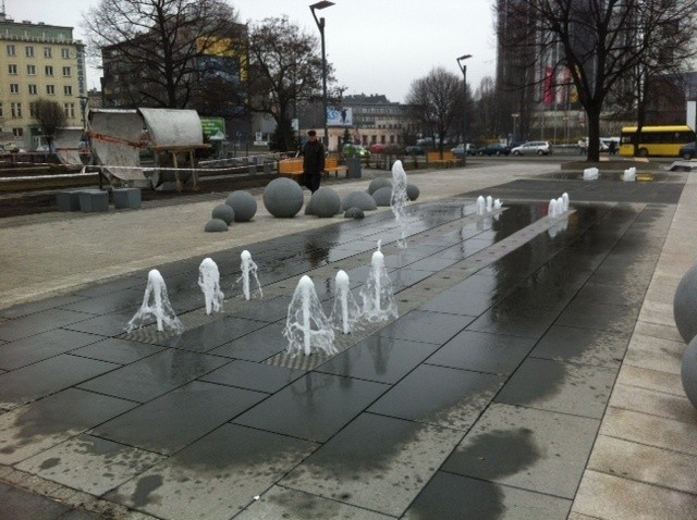 Nowa fontanna na Skwerze Przyjaciół z Miszkolca w Katowicach