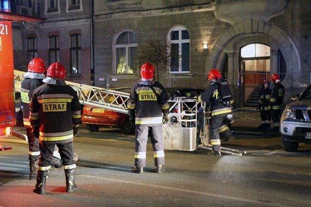 Wrocław: Pożar dachu w budynku przy Norwida (ZDJĘCIA)