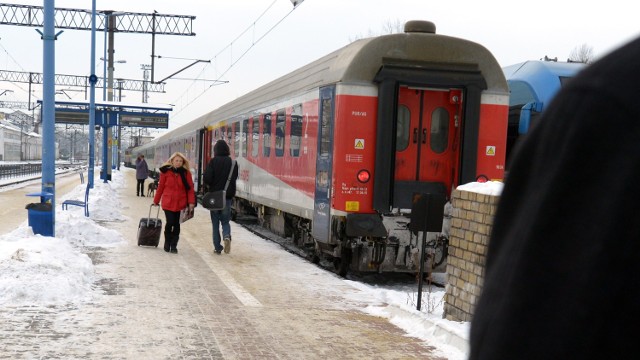 Wydają miliony na remonty torów i zmniejszają ilość połączeń