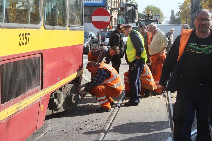 Tramwaj linii 13 wykoleił się na Kilińskiego przy...