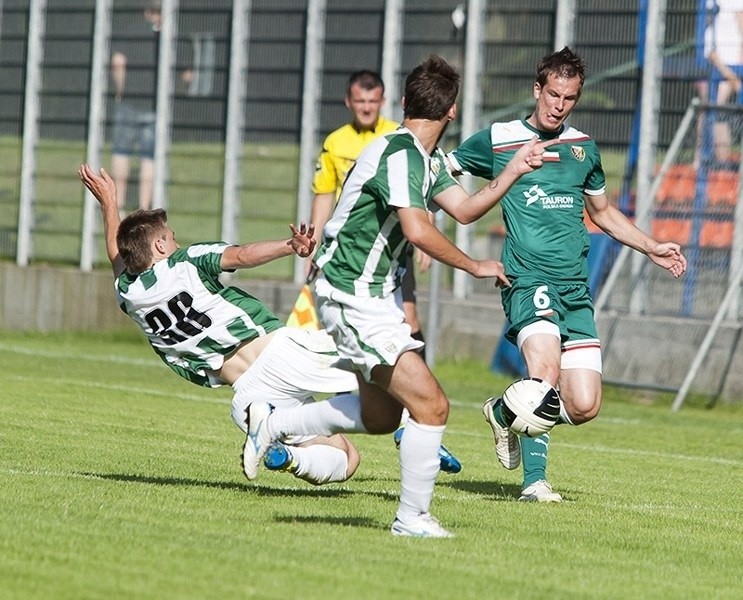 Piłka nożna: Śląsk Wrocław - Karpaty Lwów 1:3. Samobój Śląska! (ZDJĘCIA)