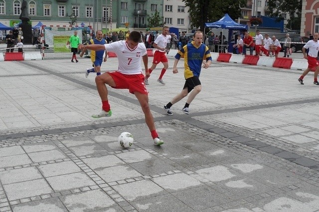 Częstochowa: Reprezentacja Polski Bezdomnych pokonała radnych [ZDJĘCIA]