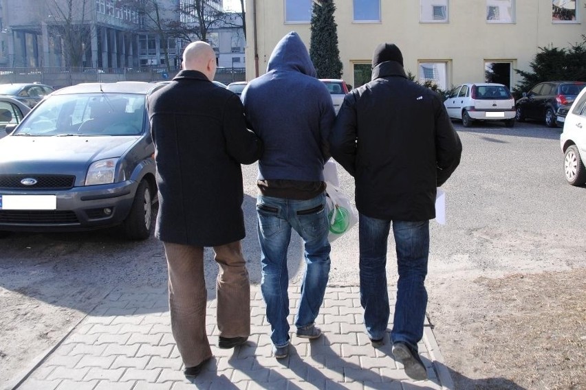 Łódź: bojówka Widzewa rozbita. 11 kiboli za kratami [ZDJĘCIA]