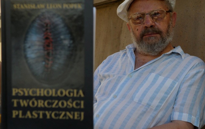 Prof. Stanisław Popek i jego najnowsza książka