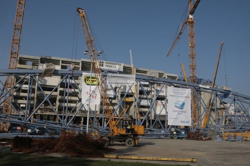 Wykonawca stadionu Lecha nie zdąży do czerwca