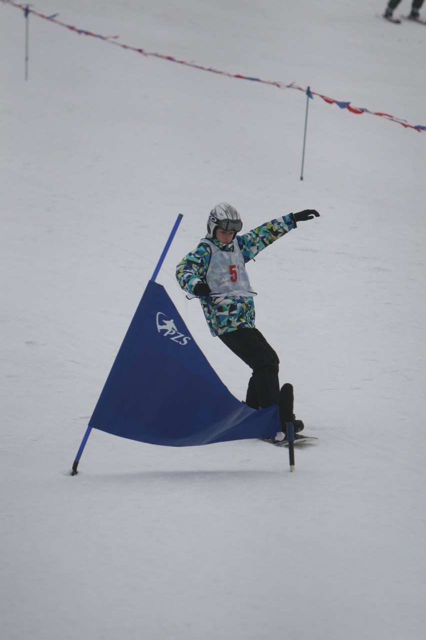 Snowboardowe zawody na Górce Środulskiej w Sosnowcu w obiektywie Marzeny Bugały [ZDJĘCIA]