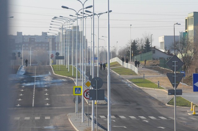 Ul. Do Dysa połączy al. Spółdzielczości Pracy z ul. Choiny. Droga ma 2,5 km długości