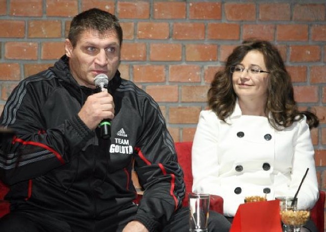 Andrzej Gołota z żoną Mariolą