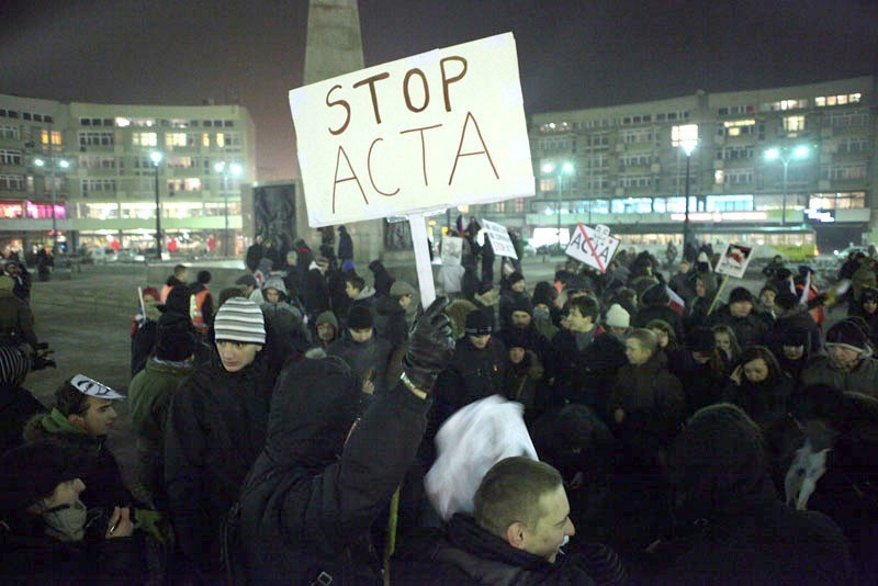 Łódź: protest przeciw ACTA, Tuskowi i Zdanowskiej [ZDJĘCIA i FILM]