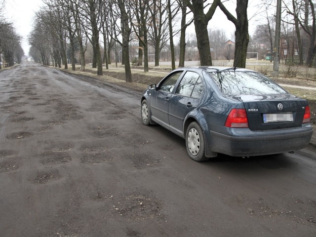 Dziś na ul. Chałubińskiego nie ma już nawet śladu po destrukcie