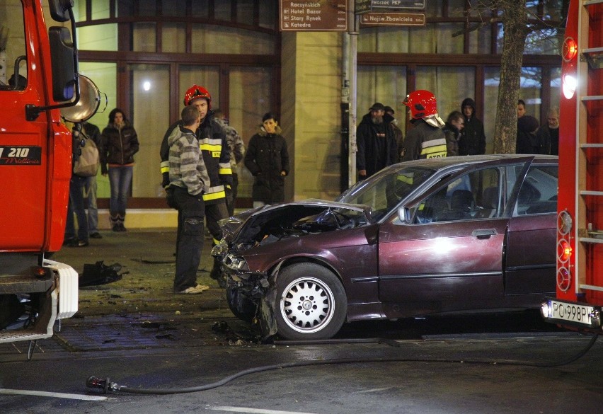 Poznań: Groźny wypadek na ulicy 27 Grudnia [ZDJĘCIA]