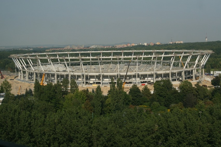 Na Stadionie Śląskim konstruktorzy popuszczają [ZDJĘCIA]