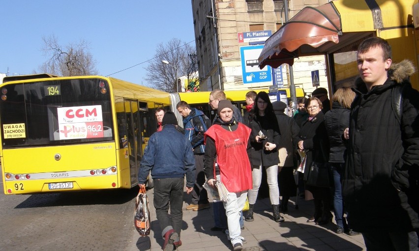 Gliwice: Protest związkowców przeciwko podwyżkom cen biletów autobusowych