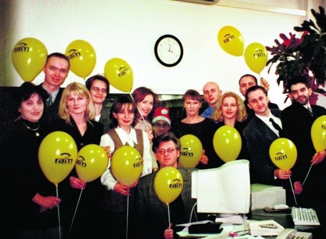 6 grudnia 2000 r. Rusza RAM. Pierwsza od lewej Zofia Owińska (pierwsza szefowa stacji)