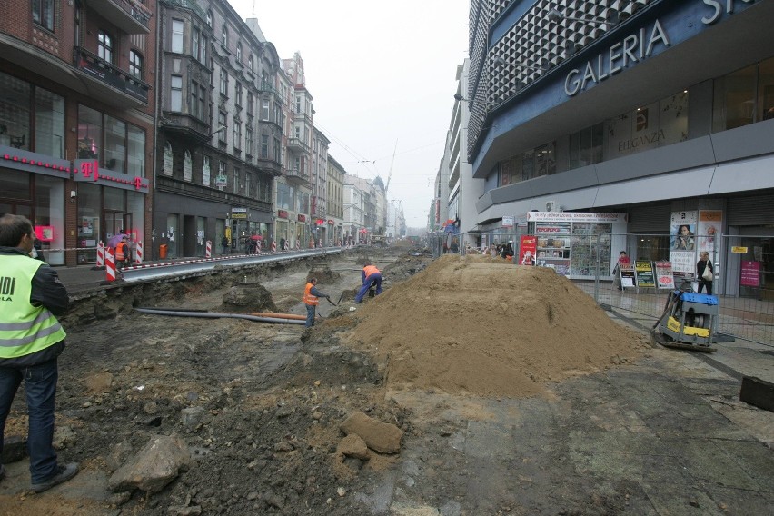 Katowice: Aleja Korfantego będzie zielona. A jest chaos [ZDJĘCIA]