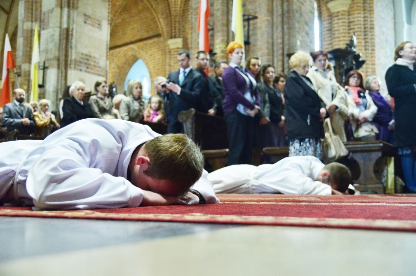 Siedemnastu alumnów Arcybiskupiego Seminarium Duchownego...